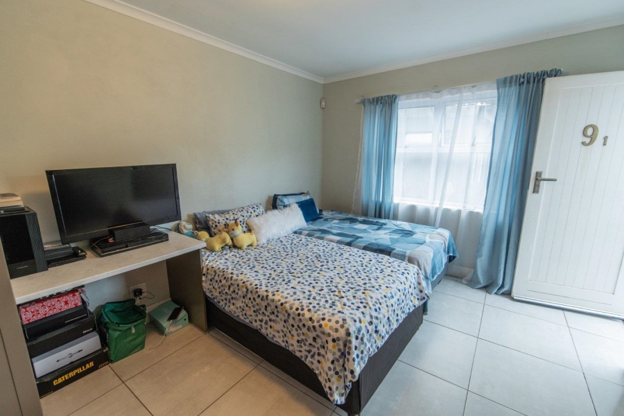 6 Bedroom Property for Sale in Richmond Hill Eastern Cape